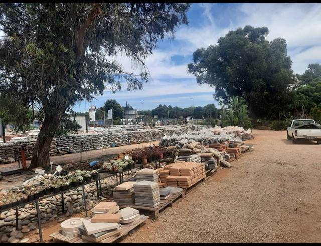 FARM FOR SALE IN EQUESTRIA